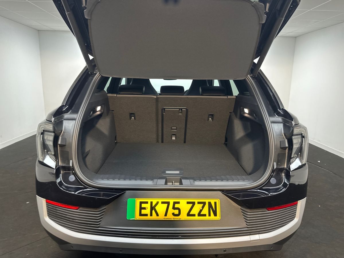 Used Ford Explorer 2025 for sale - 78158757: Photo 34