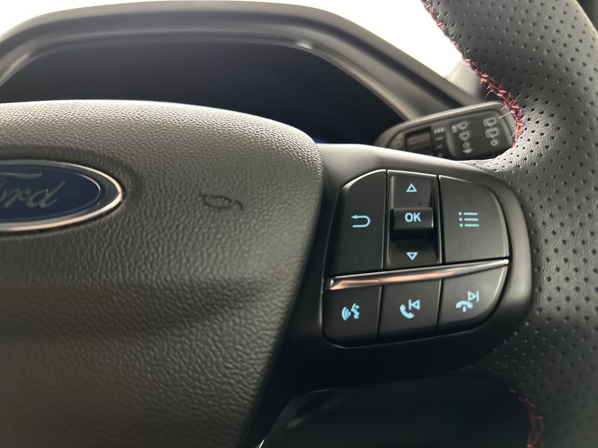 Used Ford Focus 2023 for sale - 77134016: Photo 27