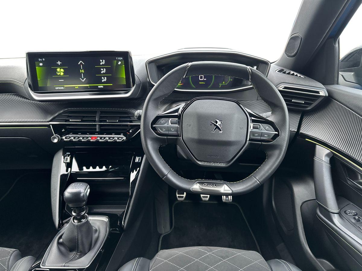 Used Peugeot 2008 2023 for sale - 76847237: Photo 16