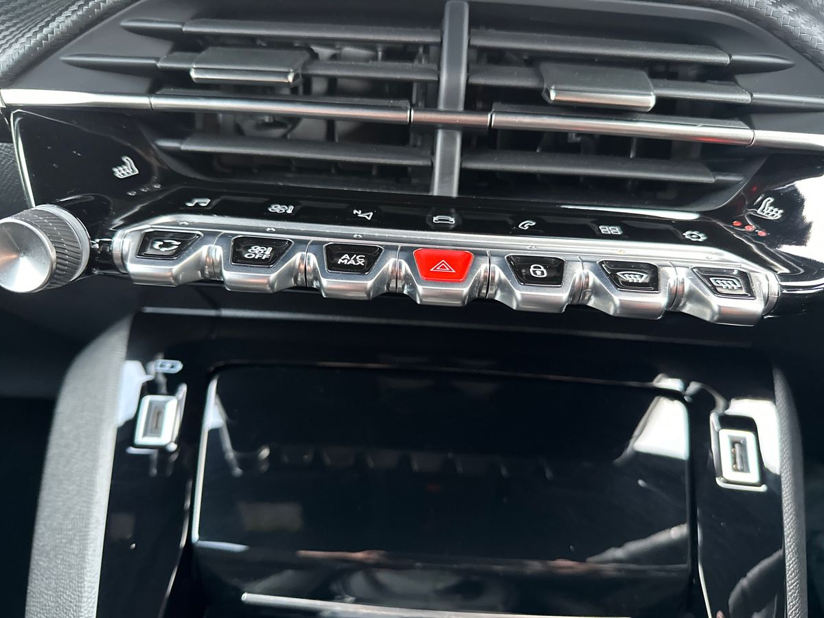 Used Peugeot 2008 2023 for sale - 76847237: Photo 22