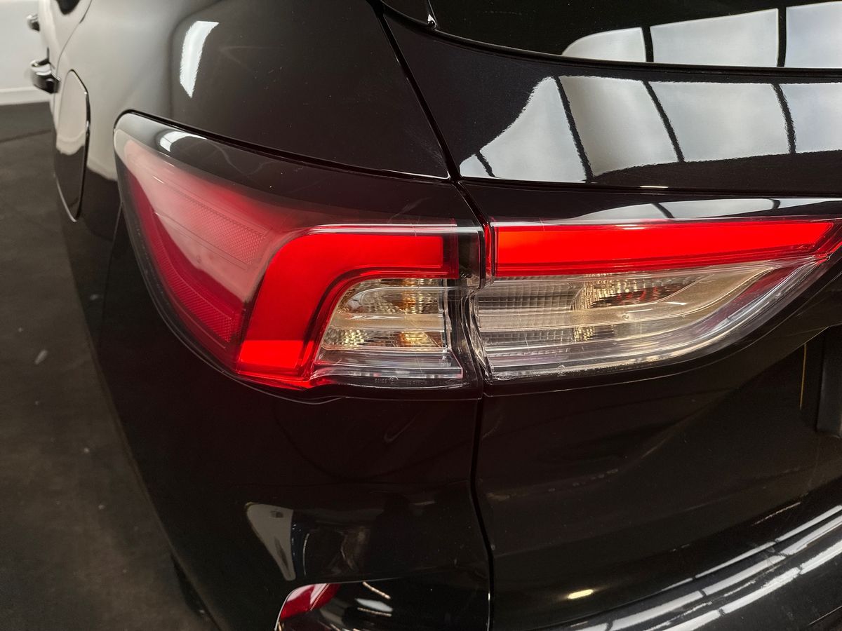 Used Ford Kuga 2022 for sale - 77106060: Photo 33