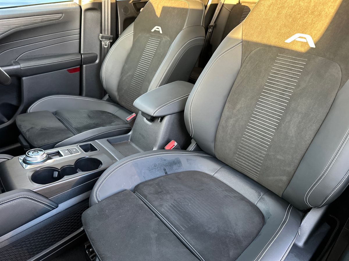 Used Ford Kuga 2024 for sale - 77261668: Photo 13