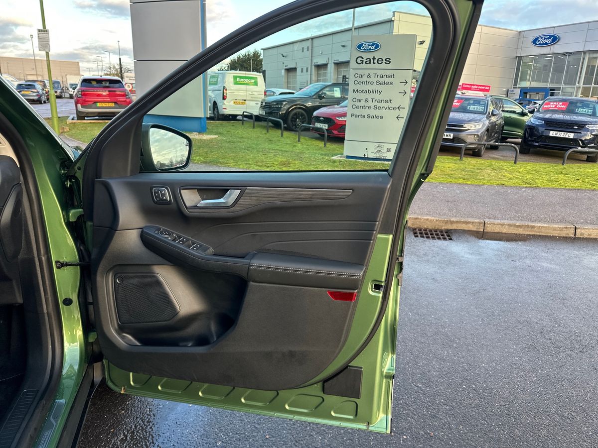 Used Ford Kuga 2024 for sale - 77261668: Photo 35