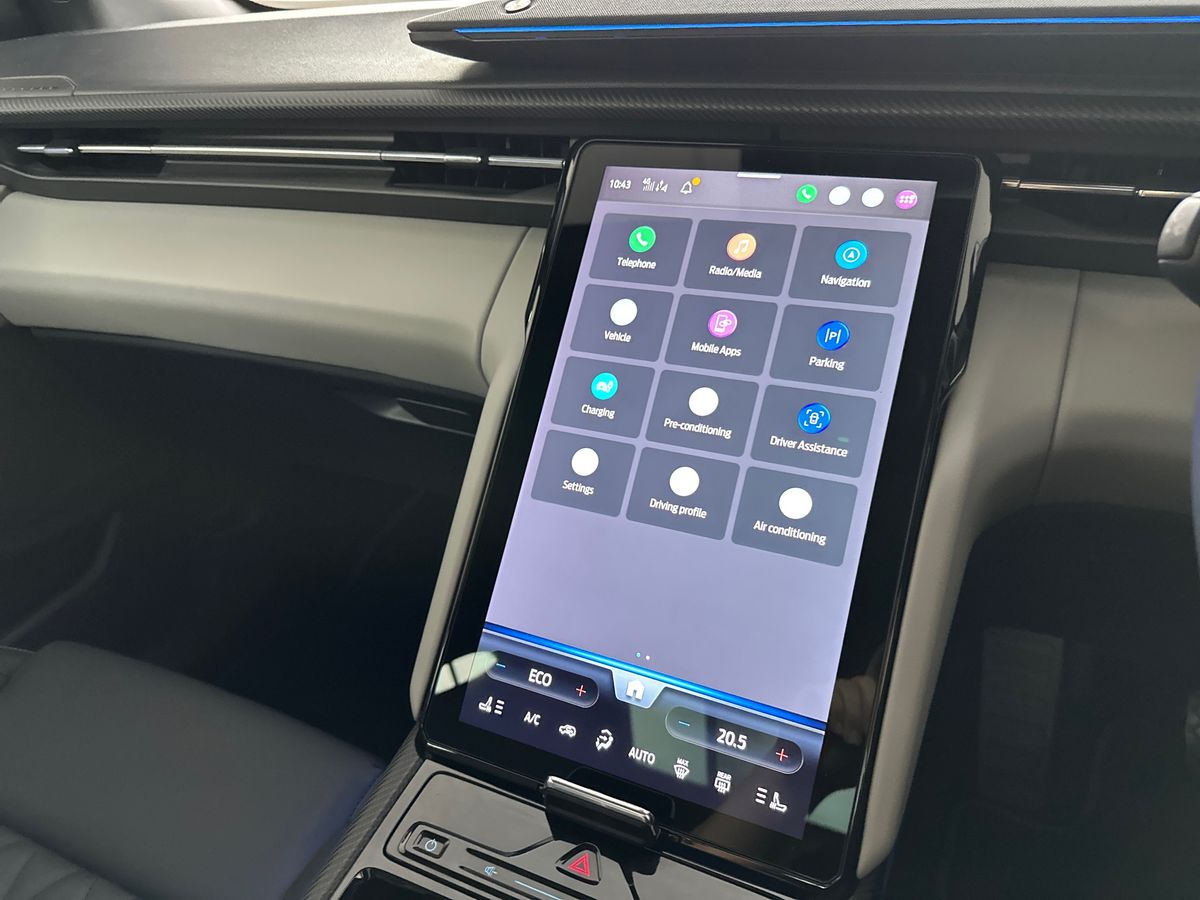 Used Ford Explorer 2024 for sale - 76466449: Photo 21