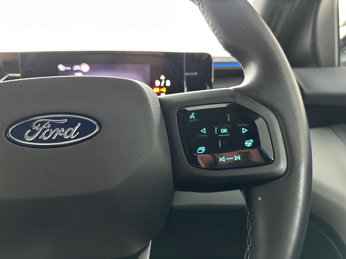 Used Ford Explorer 2024 for sale - 76466449: Photo 27