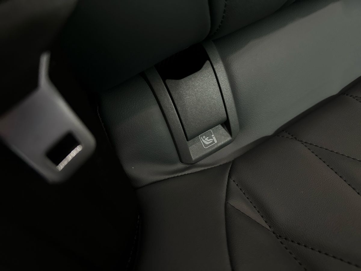 Used Ford Explorer 2024 for sale - 76466449: Photo 31