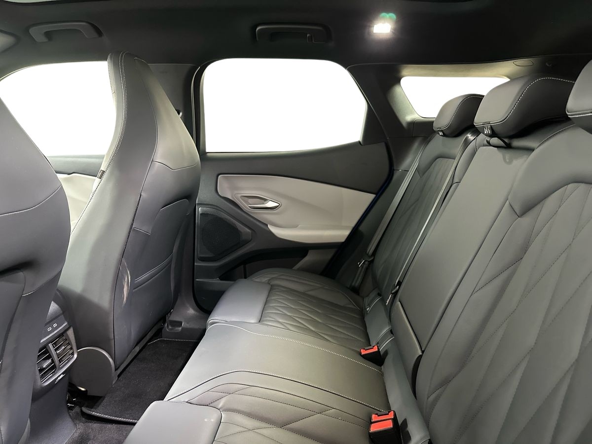 Used Ford Explorer 2024 for sale - 76180225: Photo 12