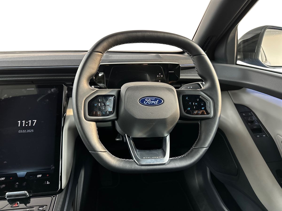 Used Ford Explorer 2024 for sale - 76180225: Photo 16