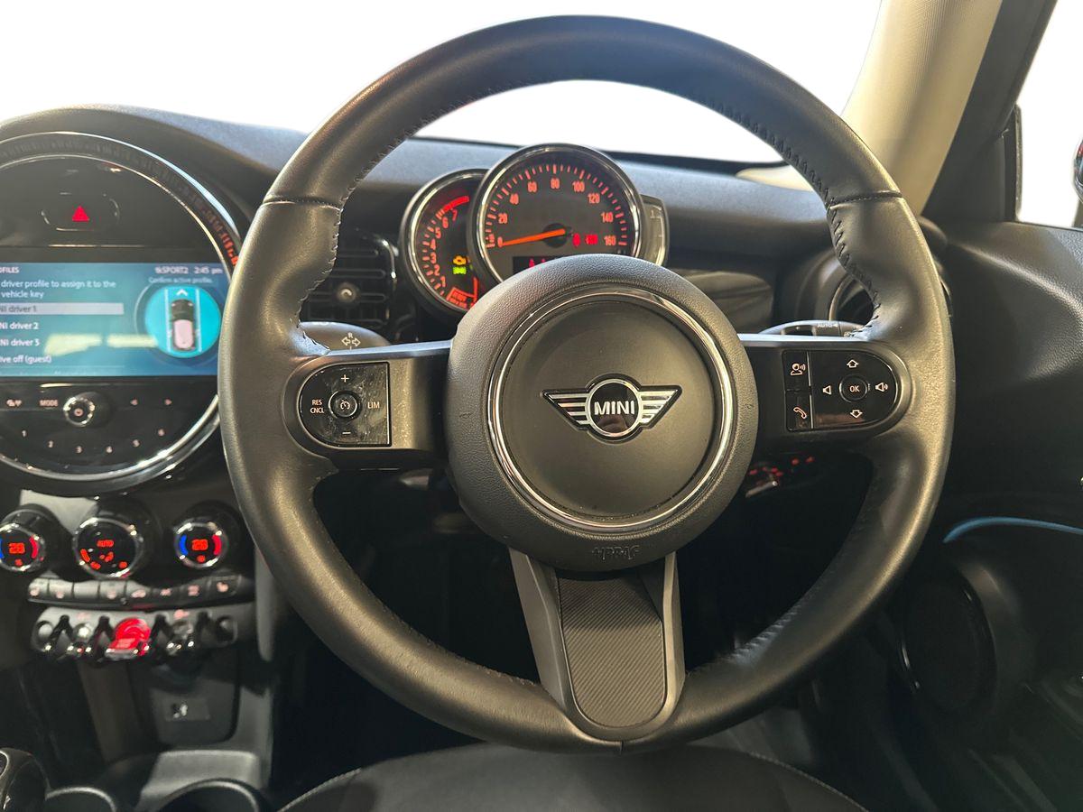 Used MINI Hatch 2021 for sale - 76803988: Photo 17