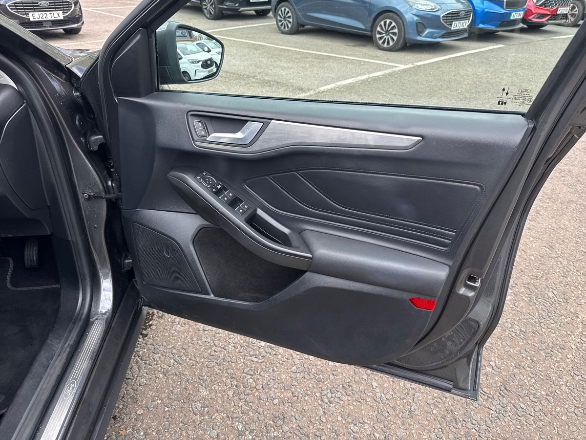 Used Ford Focus 2021 for sale - 76501494: Photo 35