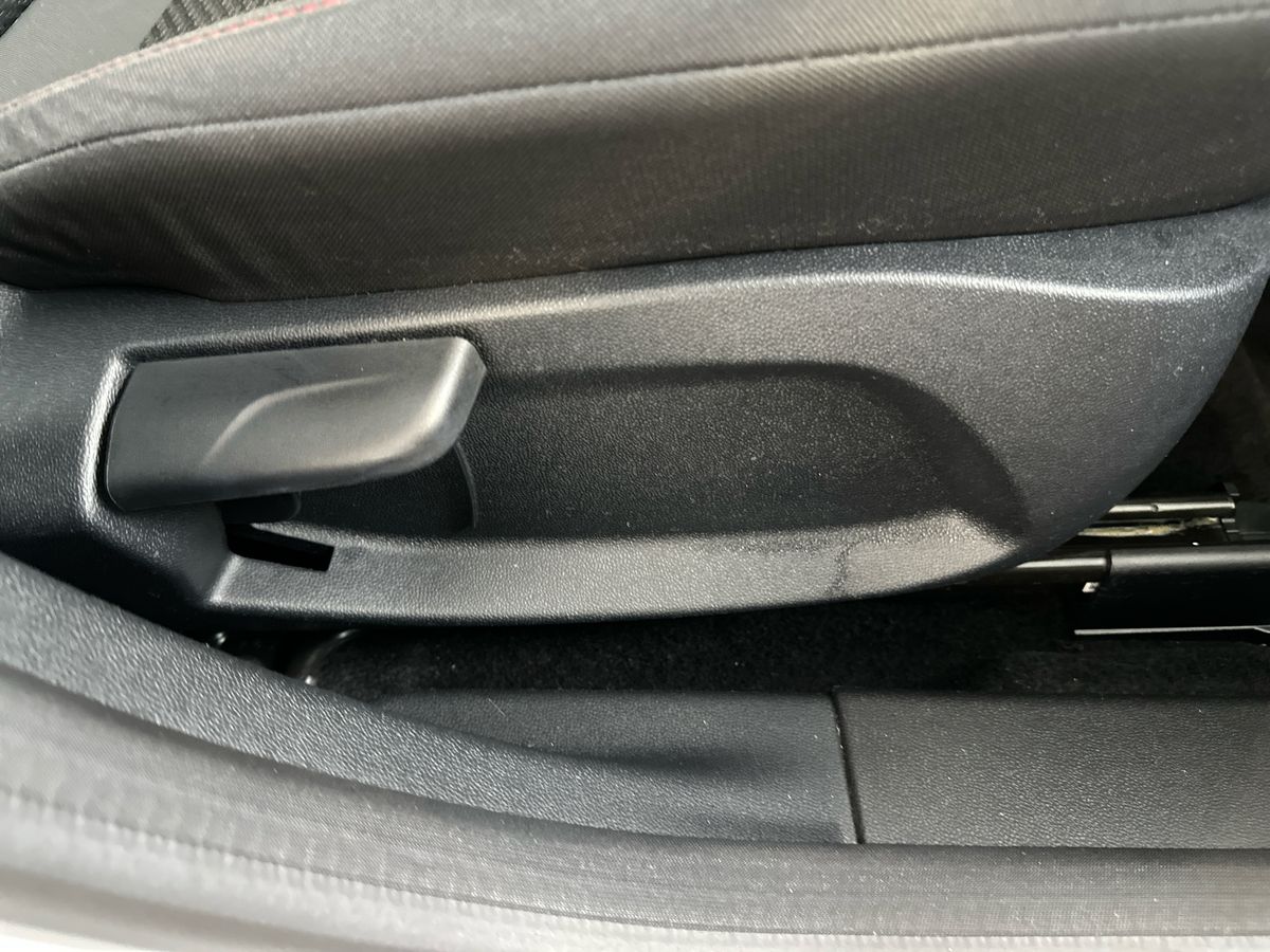 Used Ford Fiesta 2018 for sale - 76519339: Photo 30