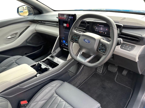 Used Ford Explorer 2025 for sale - 76338877: Photo 10