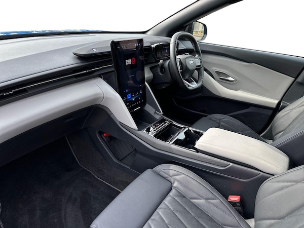 Used Ford Explorer 2025 for sale - 76338877: Photo 11