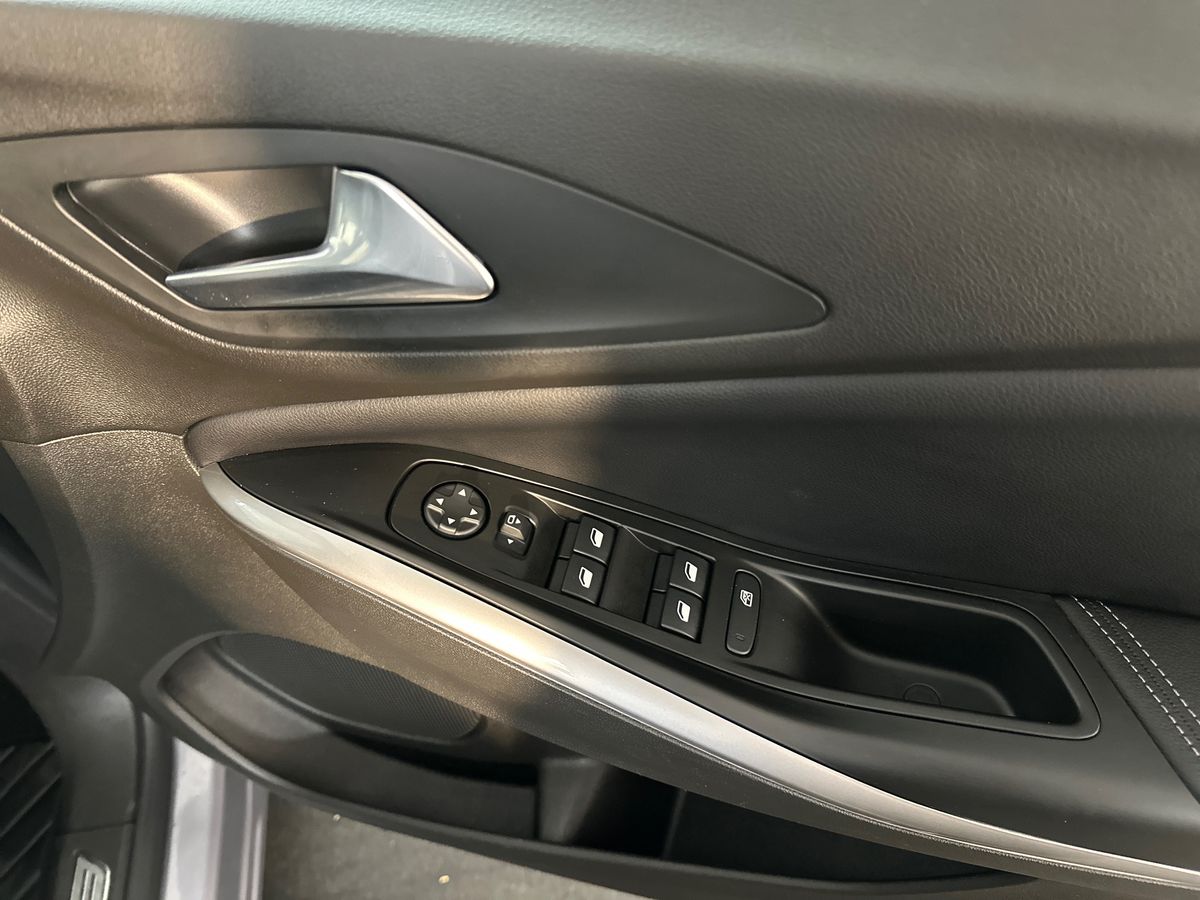 Used Vauxhall Grandland 2023 for sale - 78172537: Photo 25