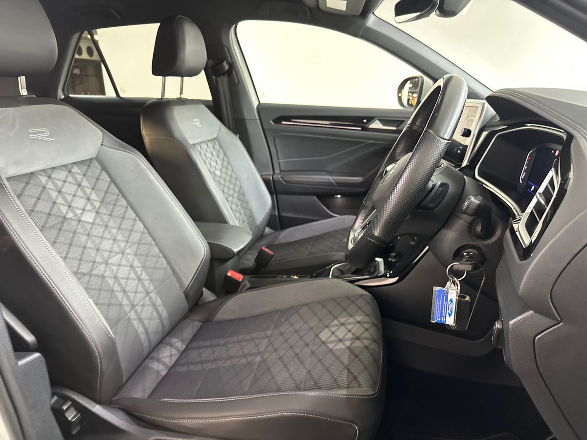 Used Volkswagen T-Roc 2022 for sale - 77274056: Photo 12