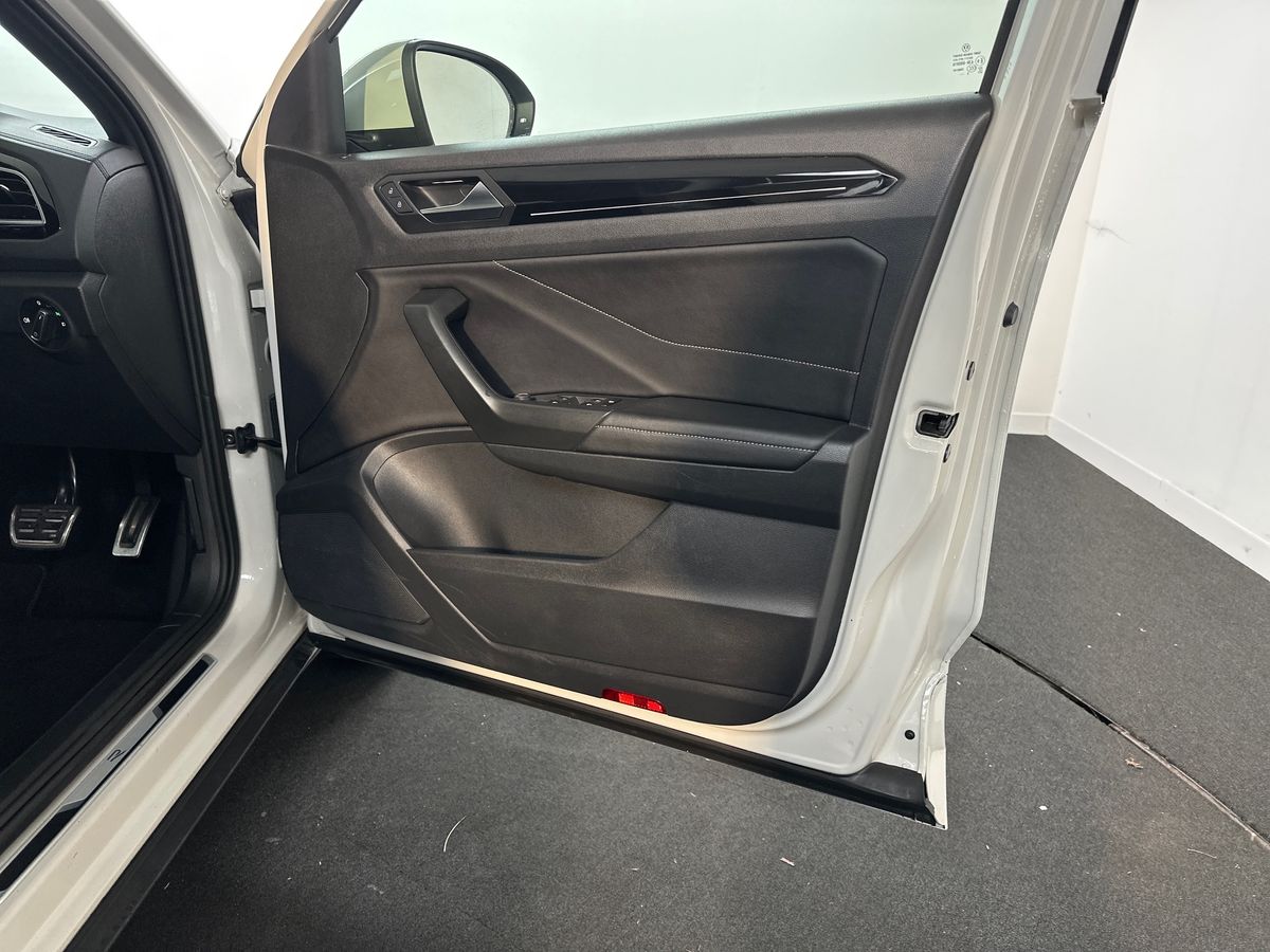 Used Volkswagen T-Roc 2022 for sale - 77274056: Photo 35