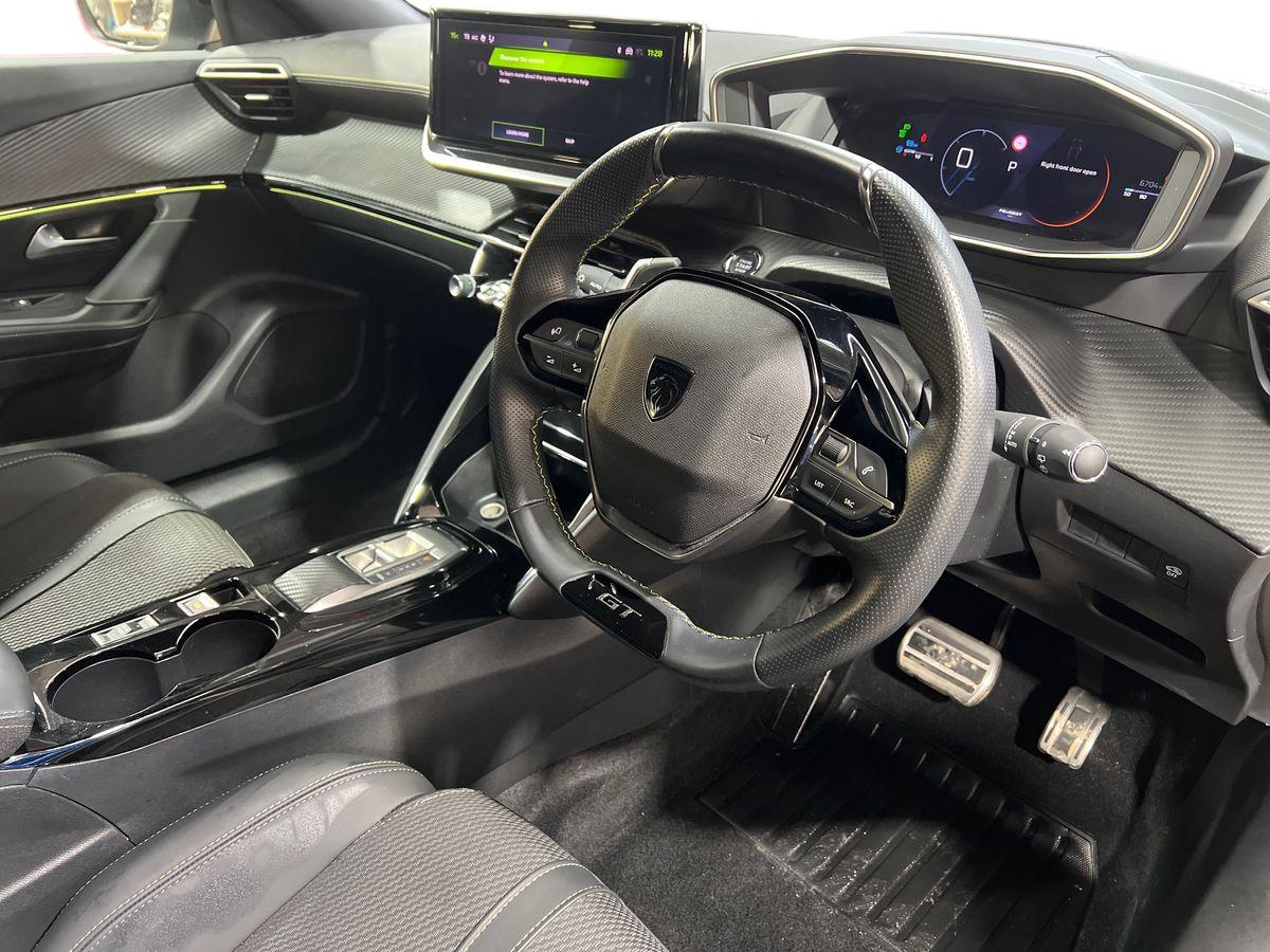 Used Peugeot 2008 2023 for sale - 76682221: Photo 10