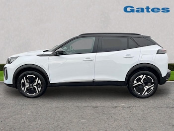 Used Peugeot 2008 2023 for sale - 76682221: Photo