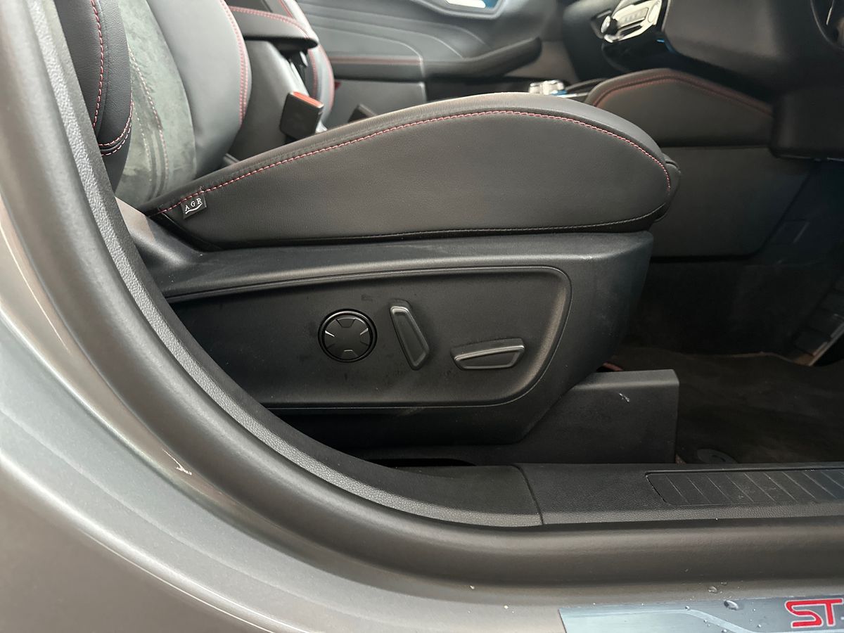 Used Ford Kuga 2025 for sale - 77353804: Photo 30