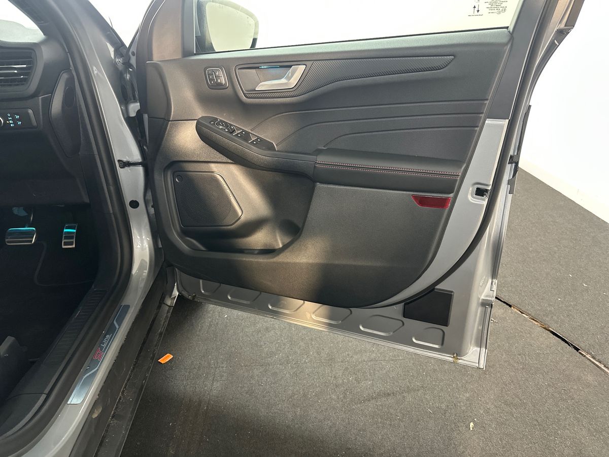 Used Ford Kuga 2025 for sale - 77353804: Photo 35