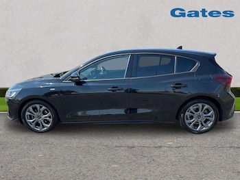 Used Ford Focus 2024 for sale - 79225656: Photo