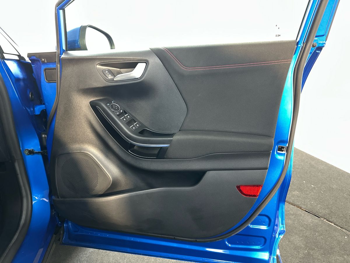 Vehicle 35