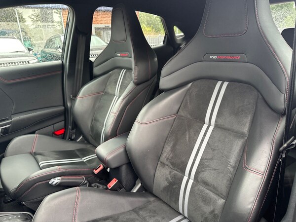 Used Ford Puma 2023 for sale - 75652742: Photo 13