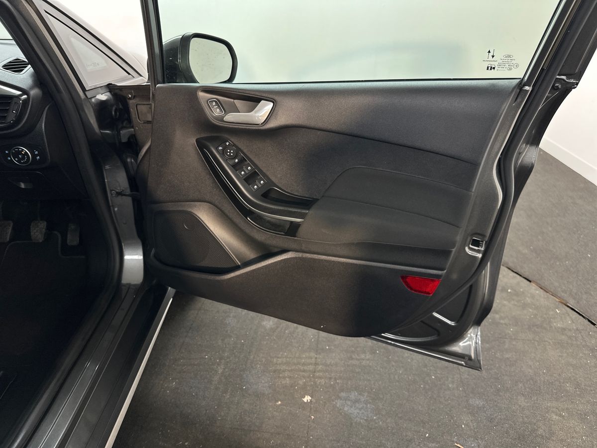 Used Ford Fiesta 2023 for sale - 78172607: Photo 35