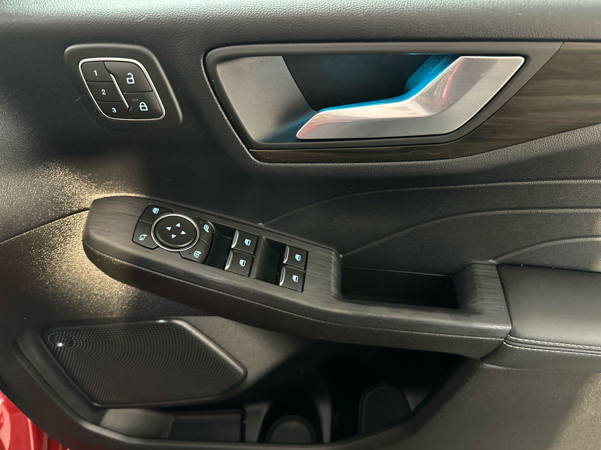 Used Ford Kuga 2022 for sale - 76145971: Photo 25
