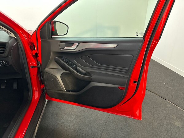 Used Ford Focus 2025 for sale - 76130890: Photo 17