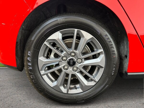 Used Ford Focus 2025 for sale - 76130890: Photo 9