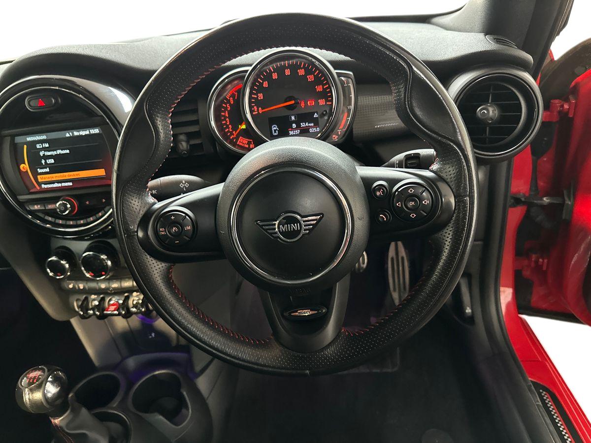 Used MINI Convertible 2019 for sale - 77995089: Photo 17