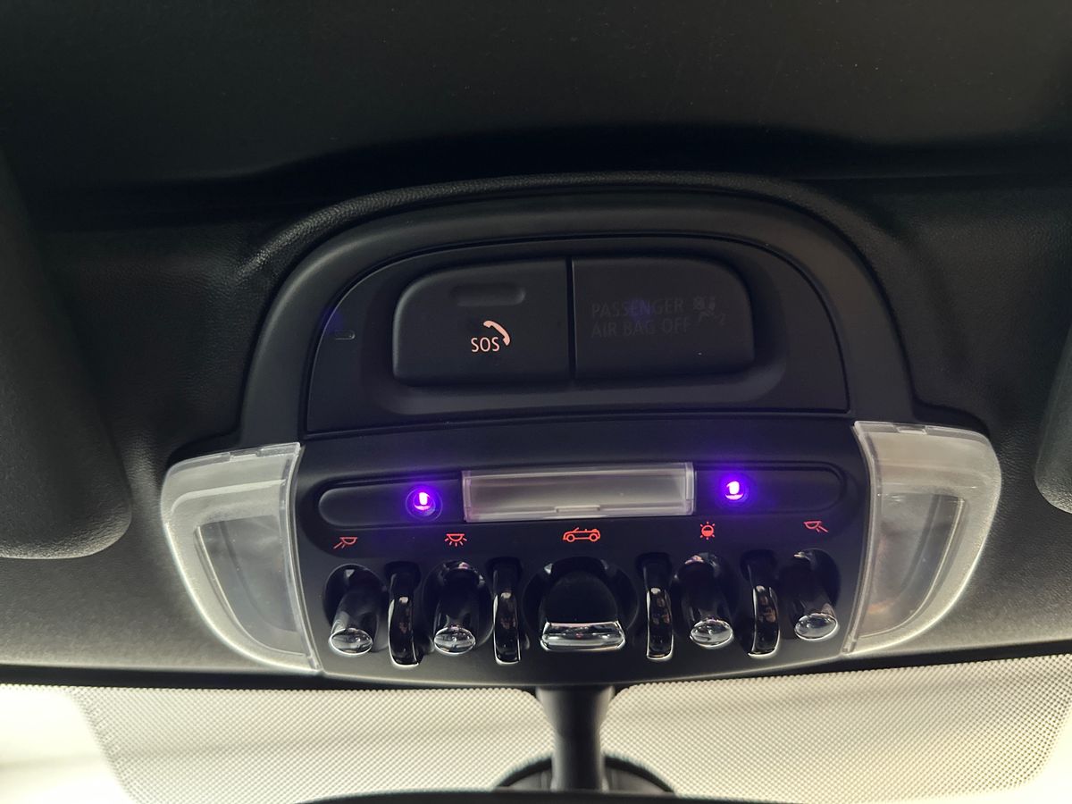 Used MINI Convertible 2019 for sale - 77995089: Photo 29