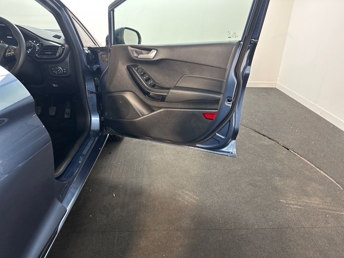 Used Ford Fiesta 2023 for sale - 76635574: Photo 35