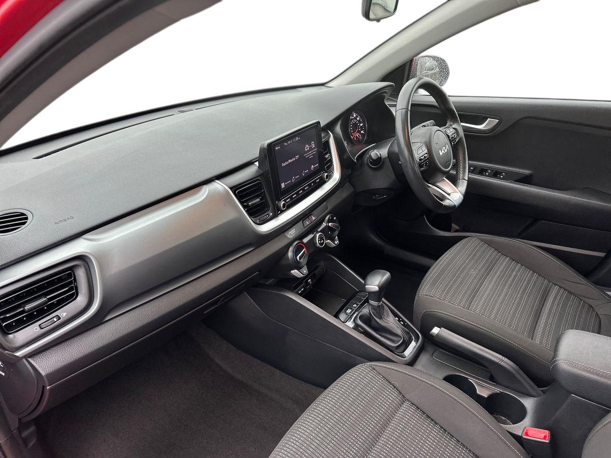 Used Kia Stonic 2023 for sale - 76999263: Photo 11