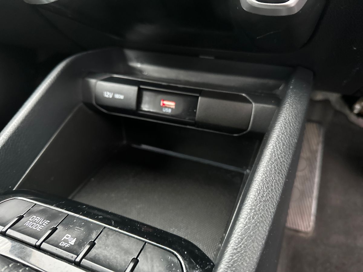 Used Kia Stonic 2023 for sale - 76999263: Photo 24