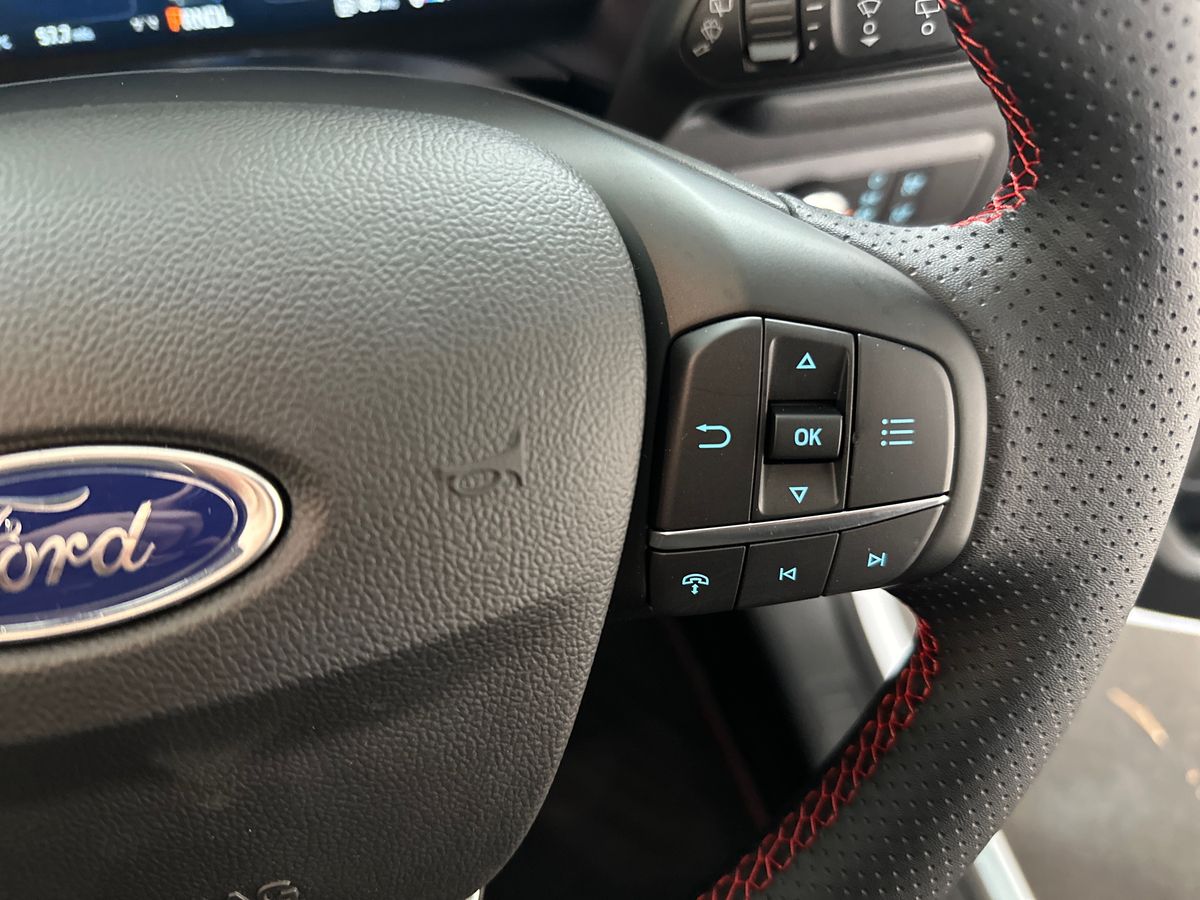 Used Ford Kuga 2025 for sale - 78172693: Photo 27