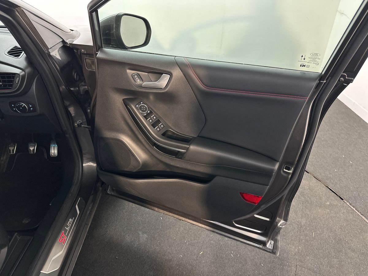 Used Ford Puma 2020 for sale - 77333120: Photo 35