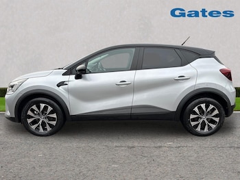 Used Renault Captur 2022 for sale - 77239471: Photo