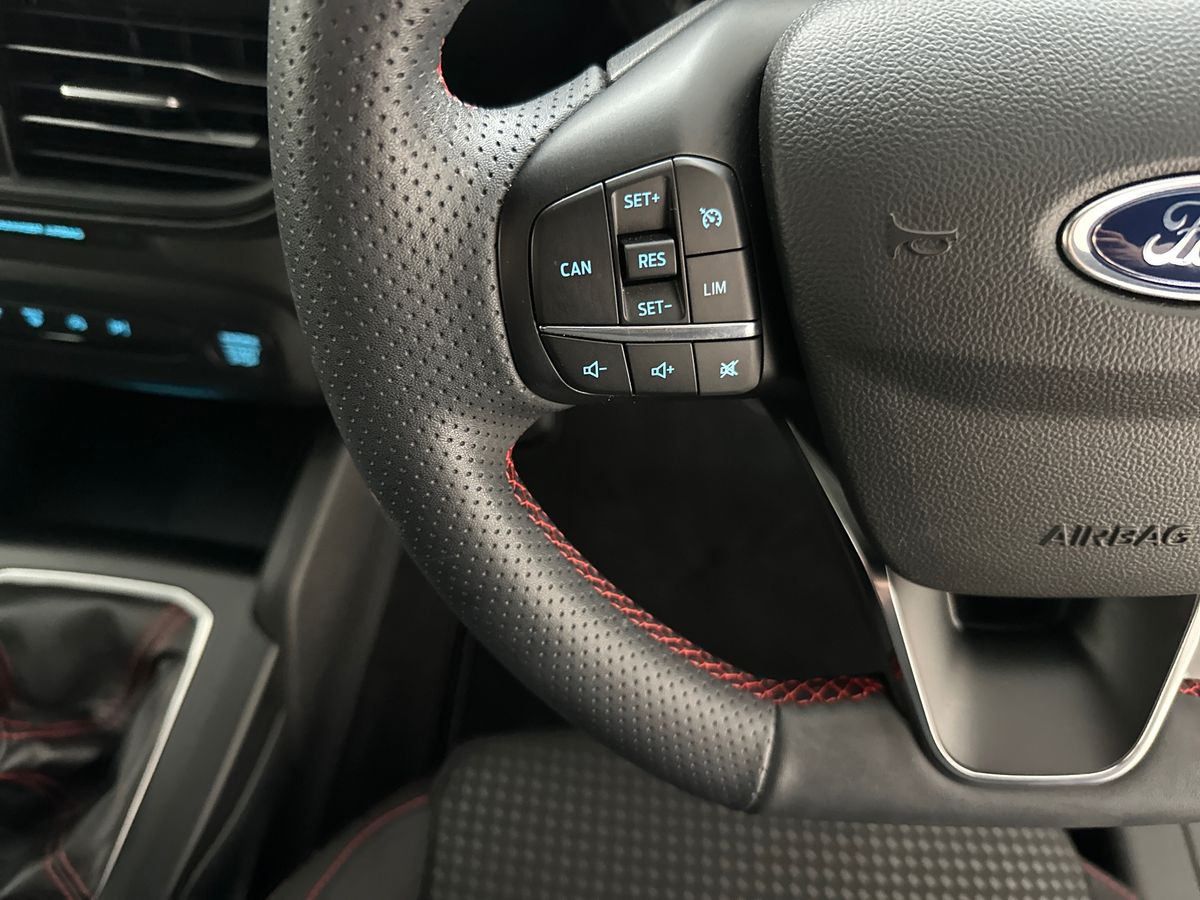 Used Ford Focus 2022 for sale - 76466556: Photo 26