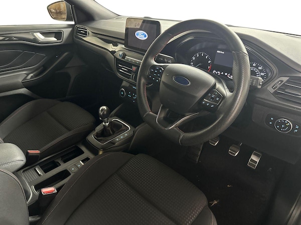 Used Ford Focus 2021 for sale - 76221866: Photo 10