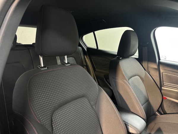 Used Ford Focus 2021 for sale - 76221866: Photo 12