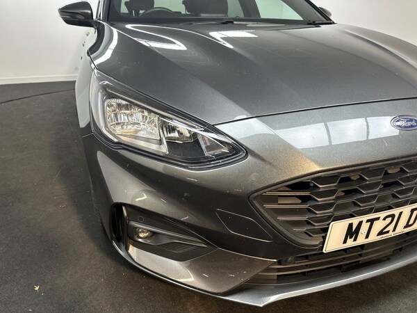 Used Ford Focus 2021 for sale - 76221866: Photo 32