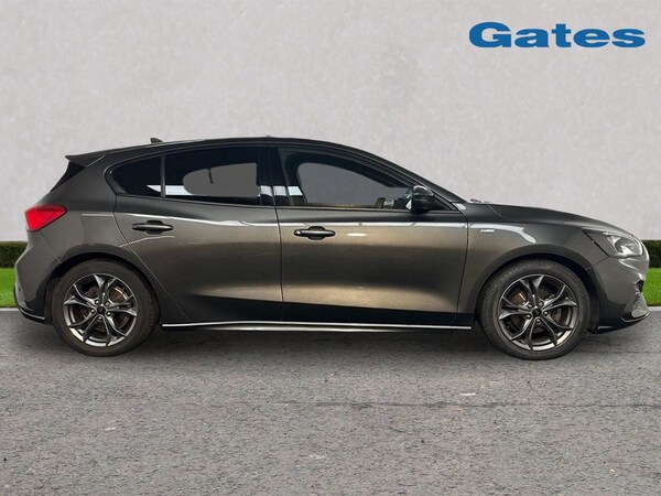 Used Ford Focus 2021 for sale - 76221866: Photo 8