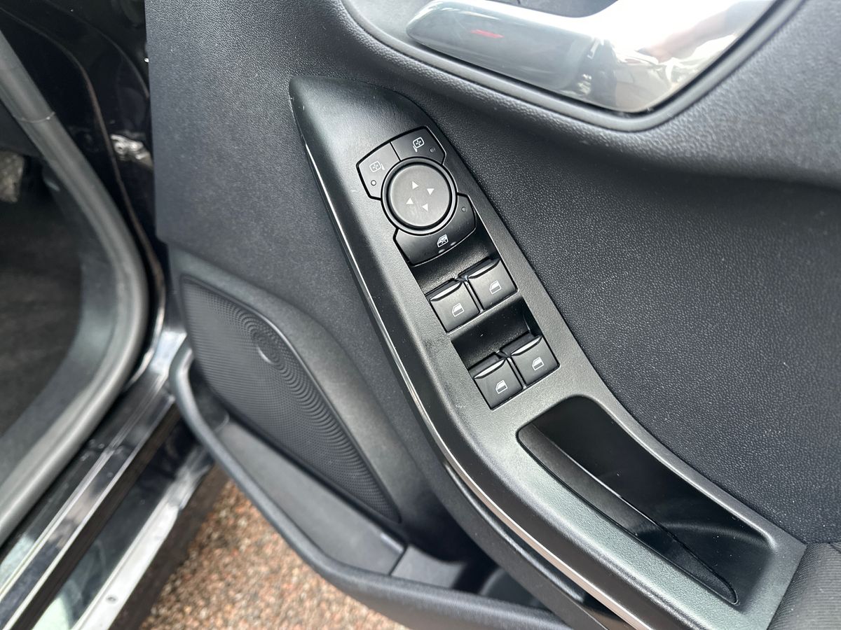 Used Ford Fiesta 2022 for sale - 77025345: Photo 25