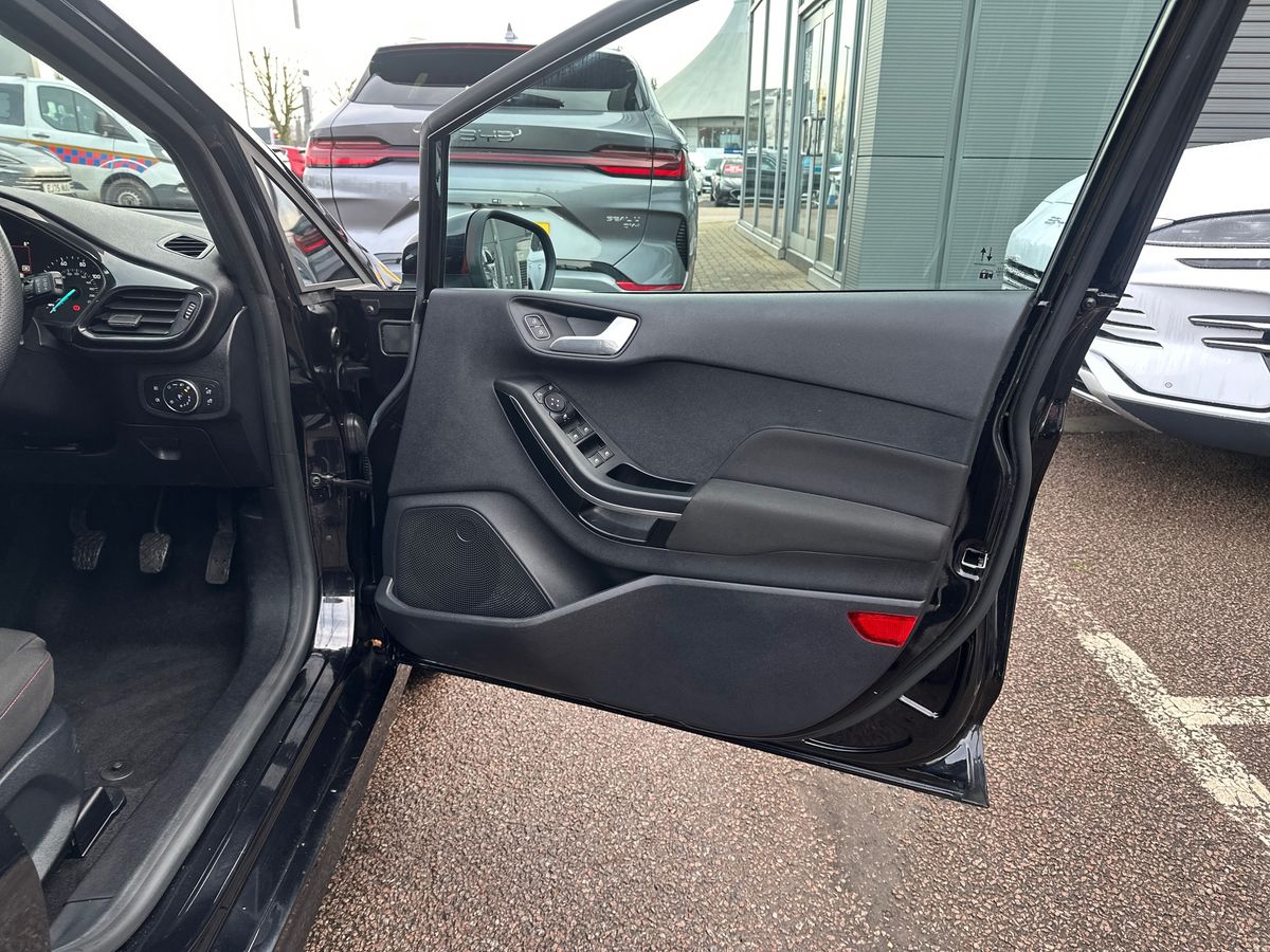 Used Ford Fiesta 2022 for sale - 77025345: Photo 35