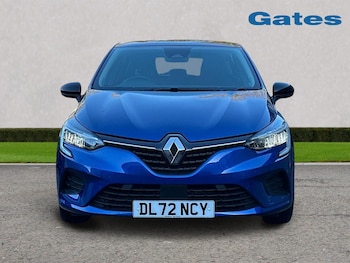 Used Renault Clio 2023 for sale - 77975464: Photo