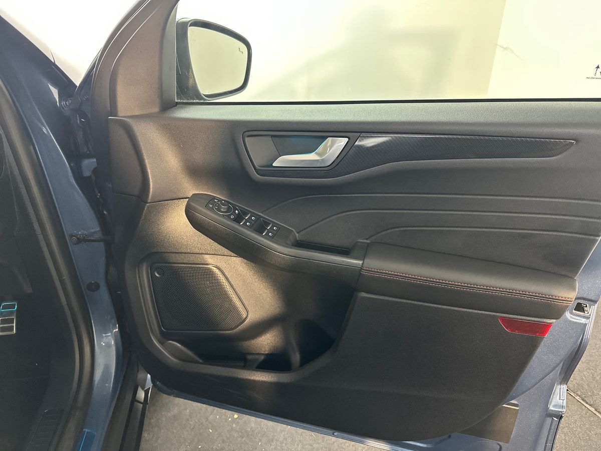 Used Ford Kuga 2023 for sale - 76927992: Photo 35