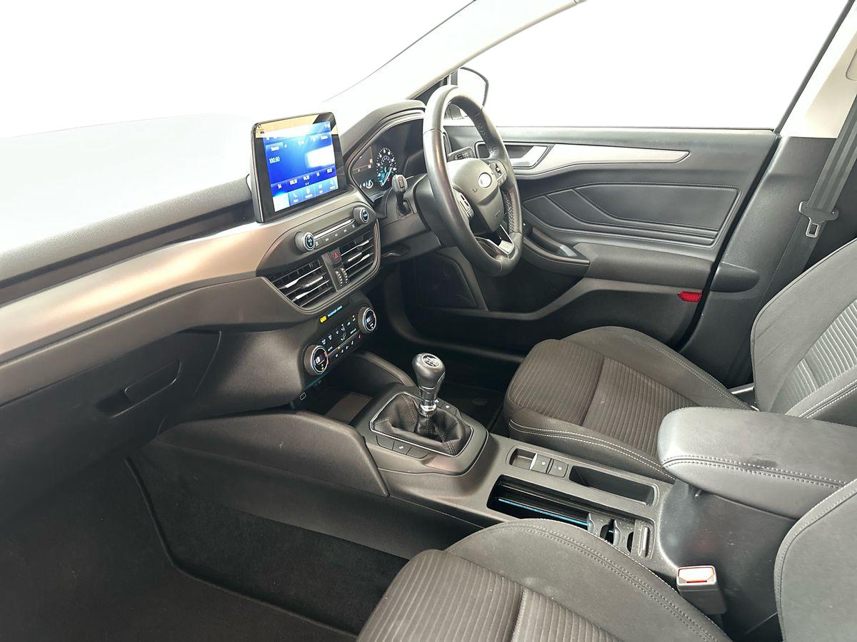 Used Ford Focus 2023 for sale - 77833438: Photo 11