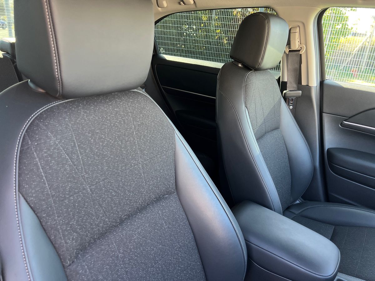 Used Honda HR-V 2023 for sale - 77042758: Photo 12